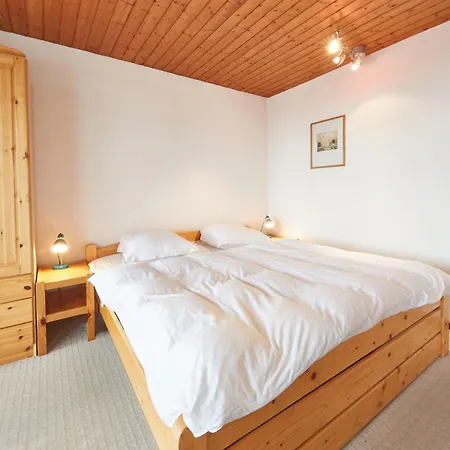 Flache 107 By Interhome