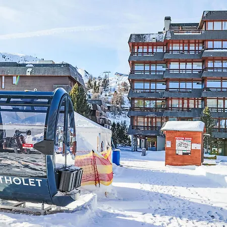 Flache 107 By Interhome